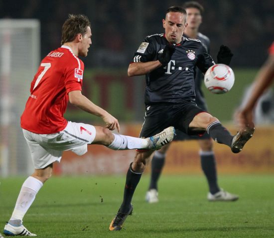 网传年底足协杯泰山队场次最多，包含大叔侃球 13评.